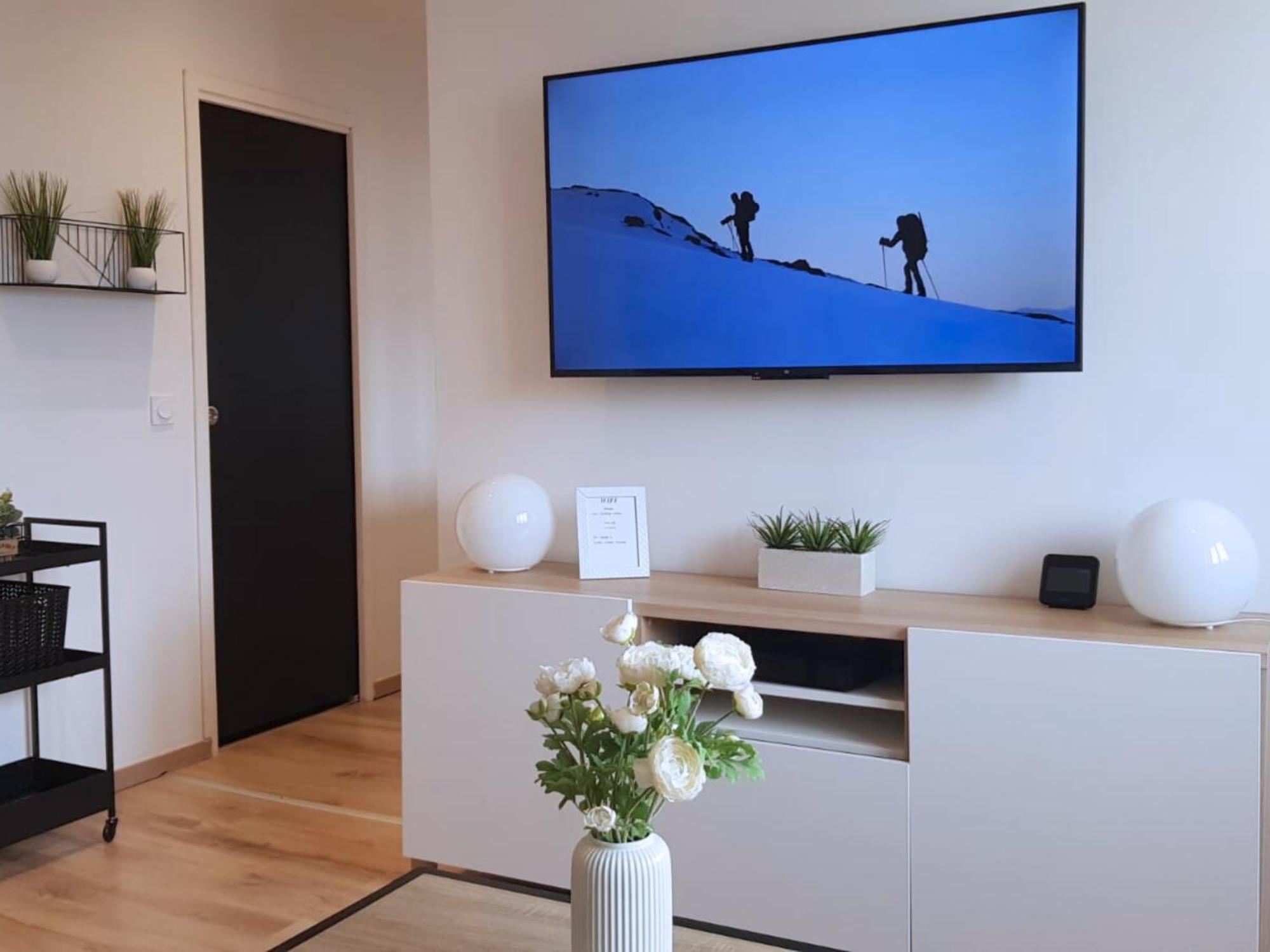 Апартаменты Vue Montagne - Appt Cosy Et Calme - Netflix - Fibre Гренобль Экстерьер фото